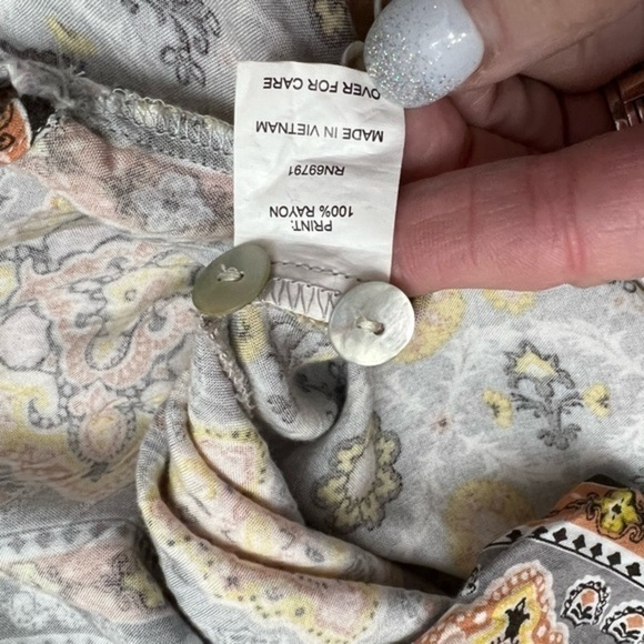 Fig And Flower for Anthropologie Multi Pattern Flowy Top - Picture 10 of 12